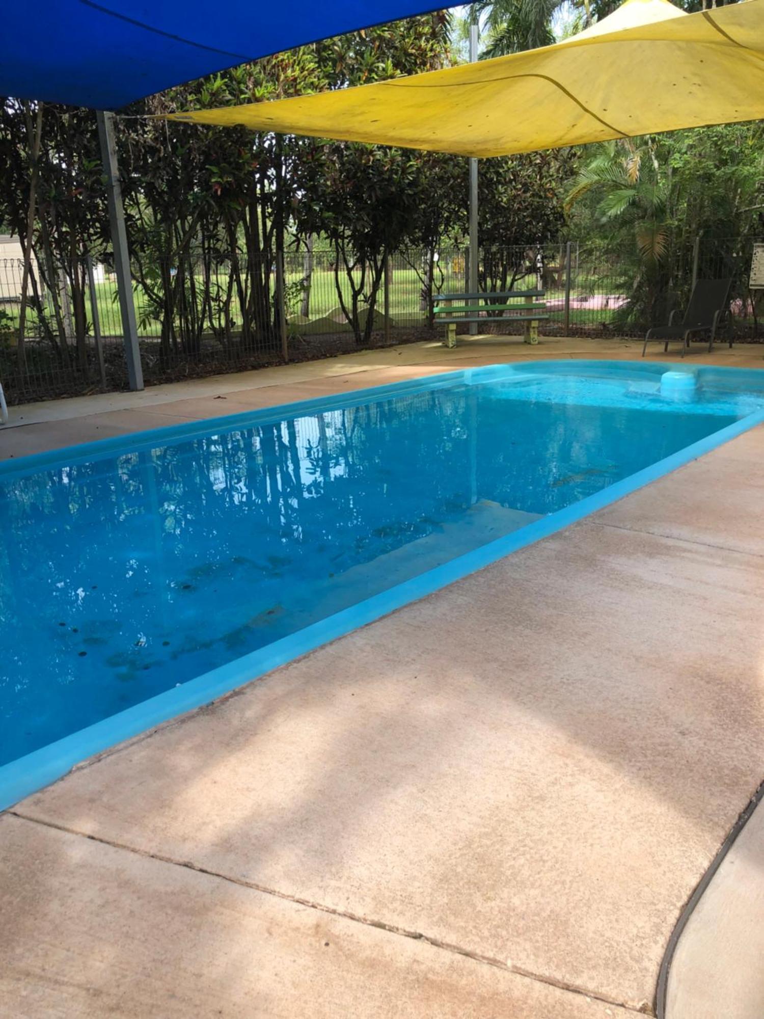 Batchelor Holiday Park Exterior foto